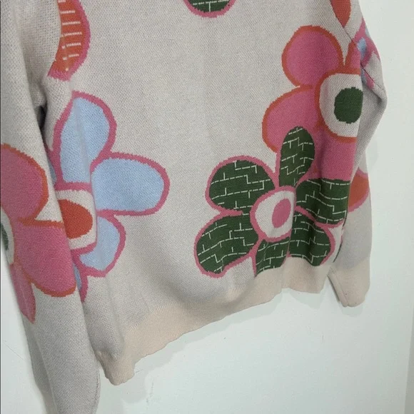 THML Cream Floral Knit Sweater Size Medium - Picture 12 of 13